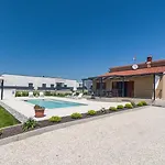 Casa Lumi
